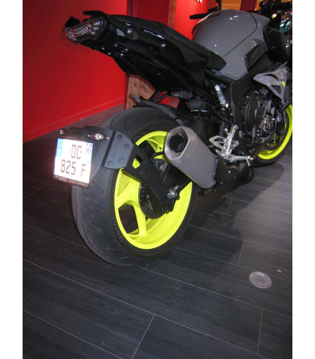 Support de plaque ras de roue Yamaha MT10