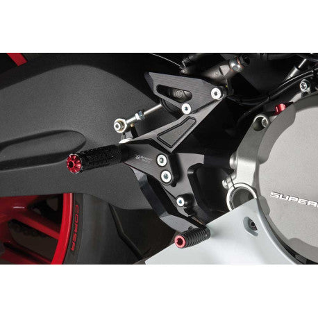 HOUSSE DE SELLE COMPATIBLE  DUCATI SCRAMBLER 400/800/1100 (15-22) MODÈLE CAPRI