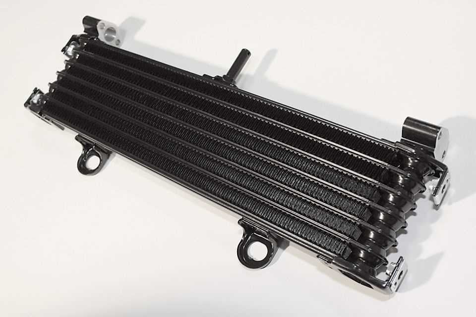 Radiateur d'Huile YAMAHA XJR 1300